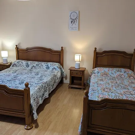 Charentais Spacieux Et Confortable à - Fr-1-653-208 Vindelle