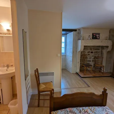 Charentais Spacieux Et Confortable à - Fr-1-653-208 Casa vacanze